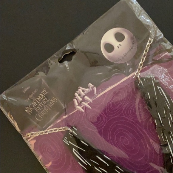 ✨Reduced NWT DISNEY necklace Nightmare Before Christmas - Picture 2 of 4